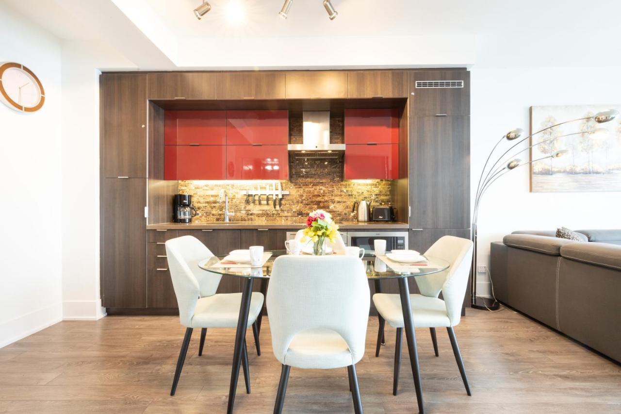 Bright Condo In The Heart Of Toronto Exteriér fotografie