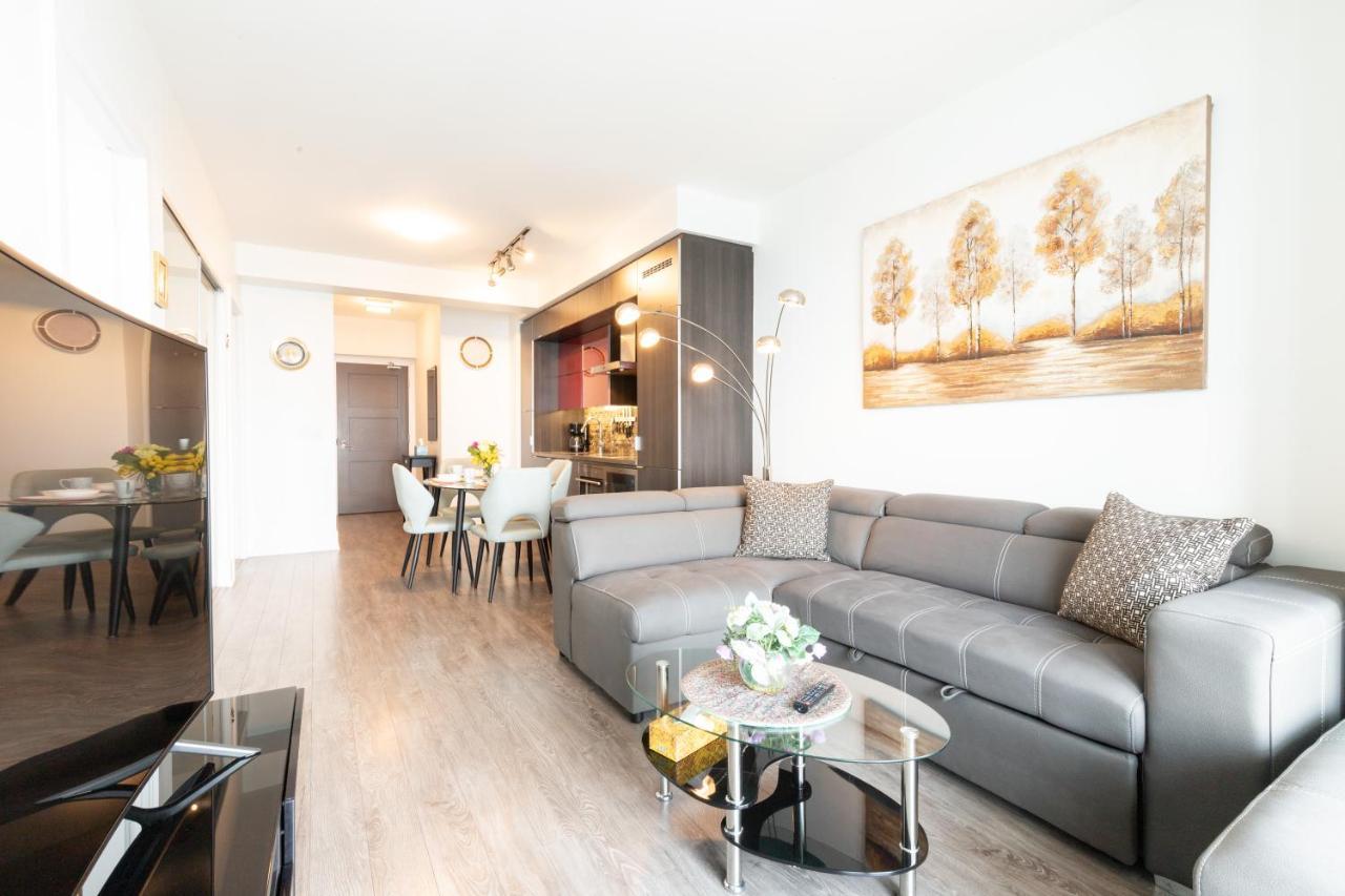 Bright Condo In The Heart Of Toronto Exteriér fotografie