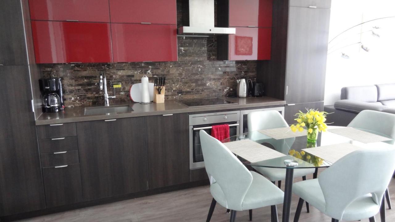 Bright Condo In The Heart Of Toronto Exteriér fotografie