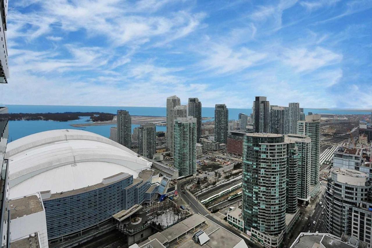 Bright Condo In The Heart Of Toronto Exteriér fotografie